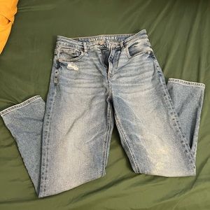 American Eagle mom jeans